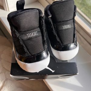Jordan 11 crib bootie